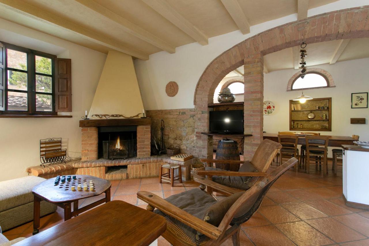 Agriturismo Poggio Salvi Sovicille Zewnętrze zdjęcie
